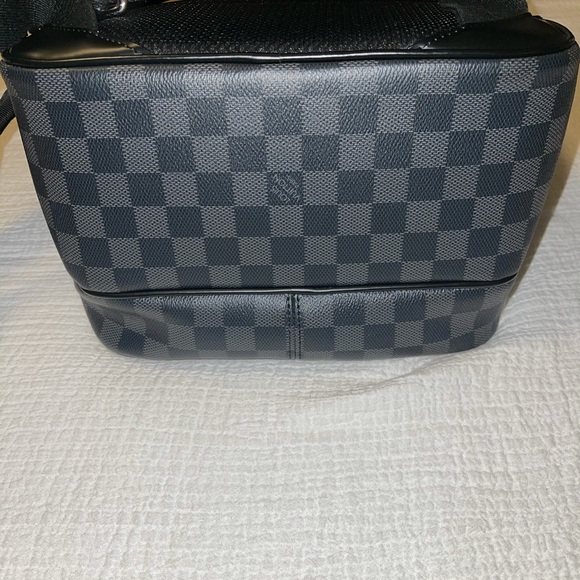 Louis Vuitton Michael backpack - Picture 7 of 12